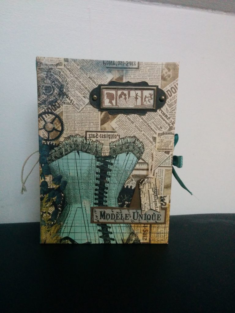 Modèle unique un album de desir2scrap par Nadia